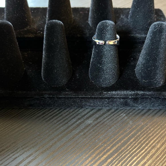 NWOT BP Diamond CZ Adjustable Kids Ring - Picture 2 of 4